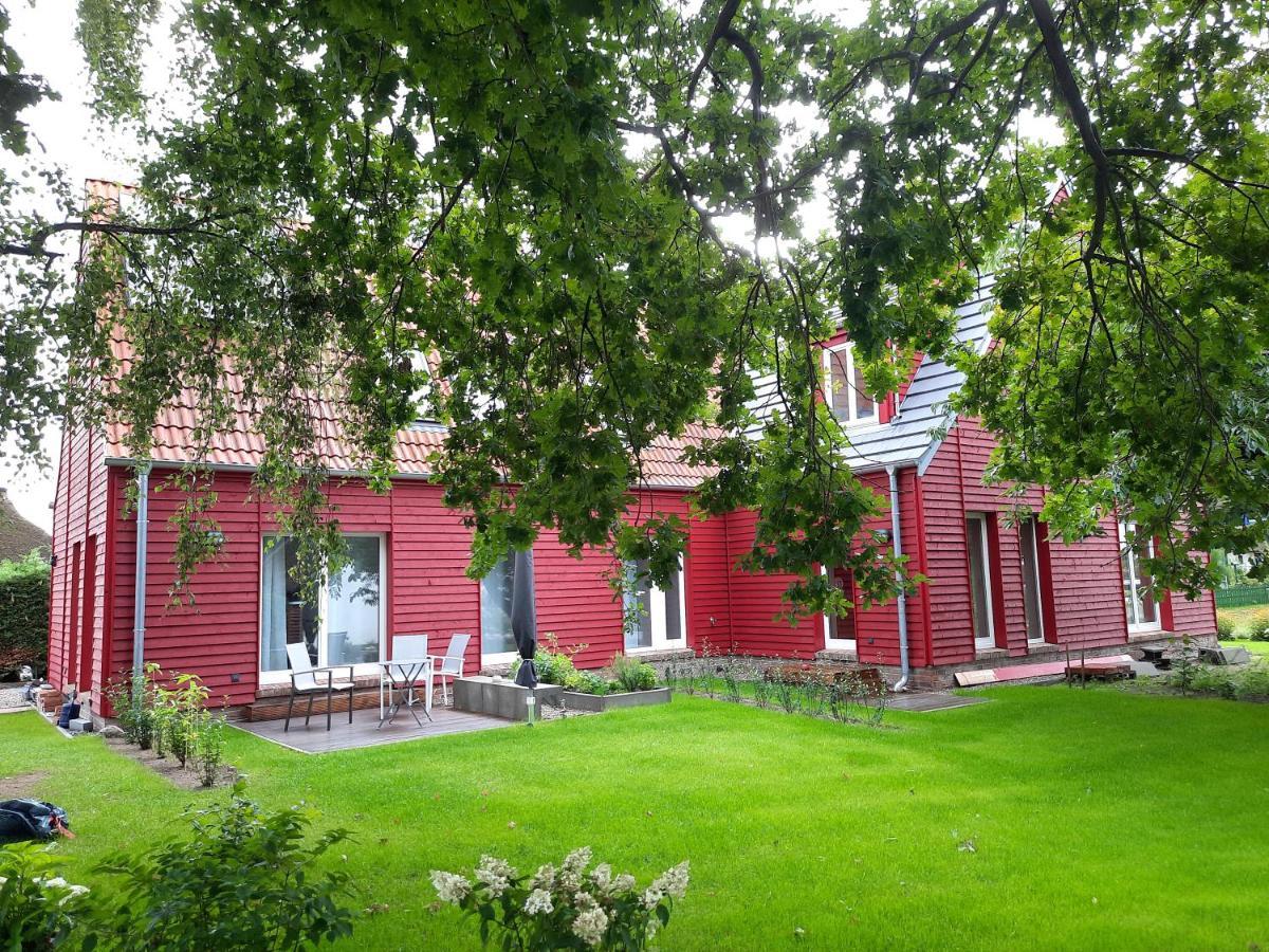 Ferienwohnung Rote Kate Born Exterior foto